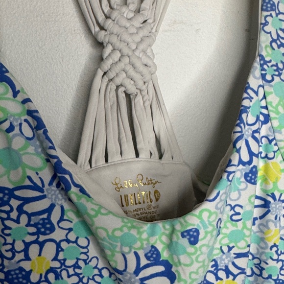 Lilly Pulitzer luxletic Blue and Green Floral Top with Knotted Detail - Picture 2 of 6